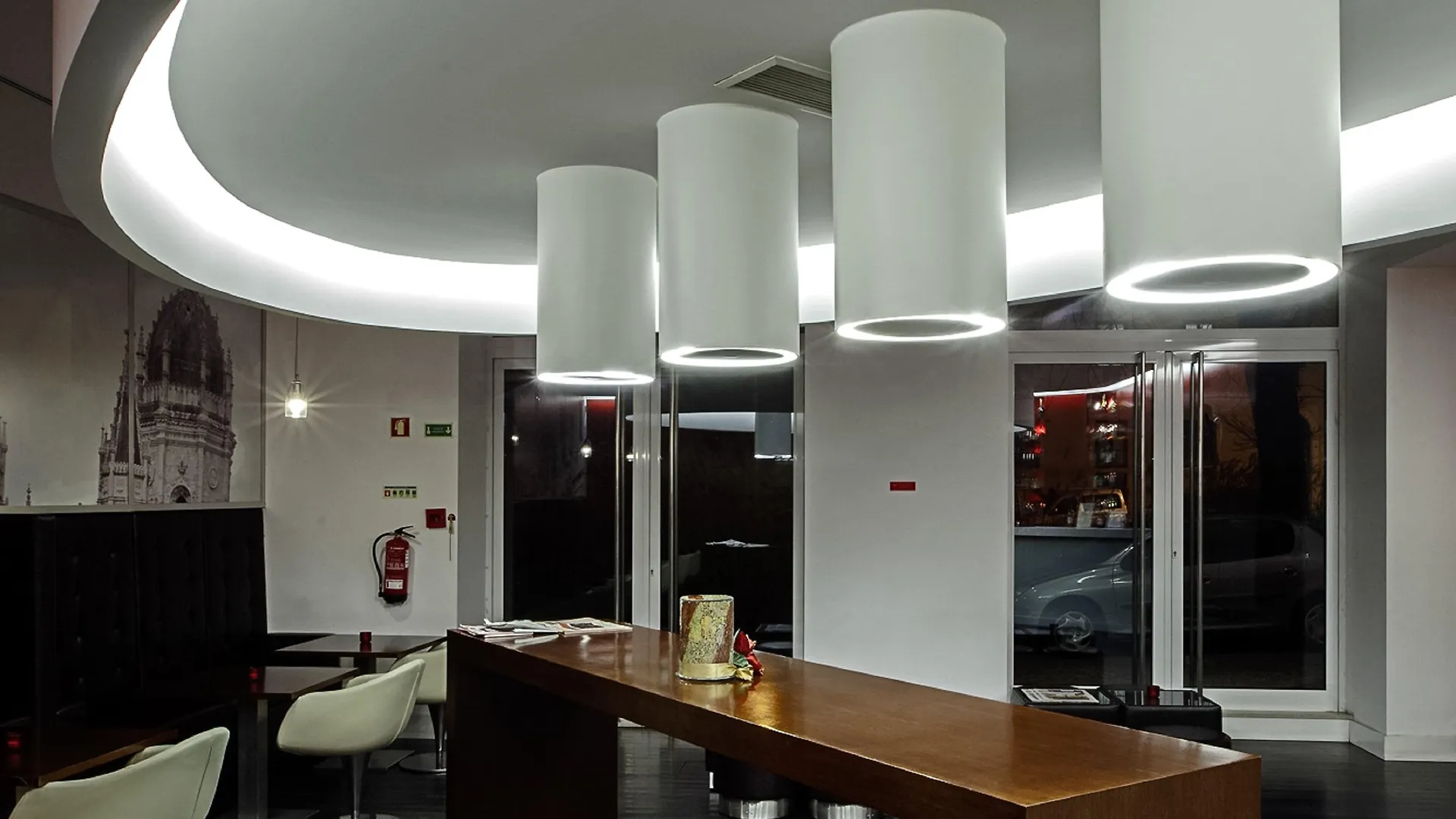 Hotel Jeronimos 8 Lisbon 4*,